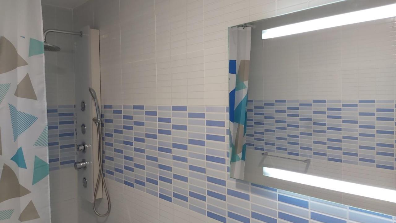 Del Parque Flats Meseta Swimmingpool Apartment Torremolinos Luaran gambar